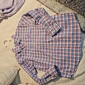 Vineyard Vines Performance Button up shirt